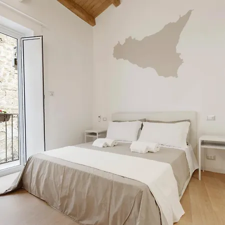 Panzió Sicily Dreams Luxury 2*